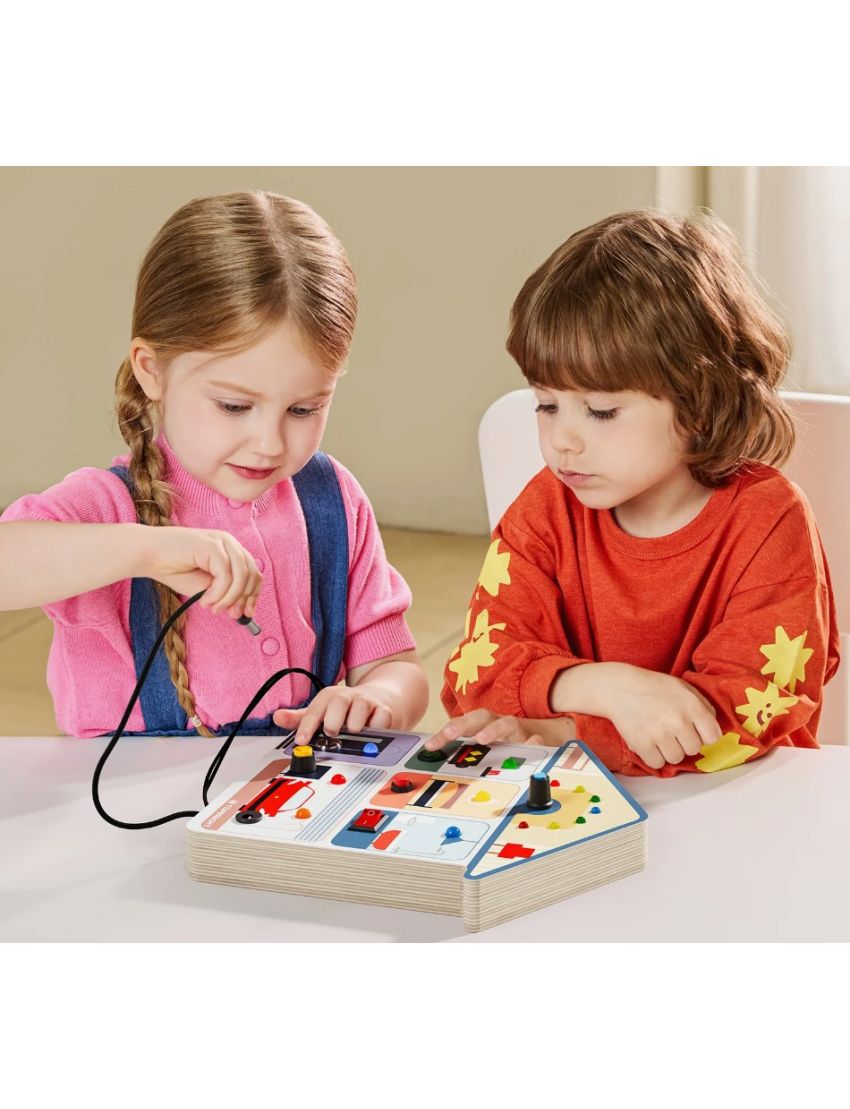 Montessori com Luzes