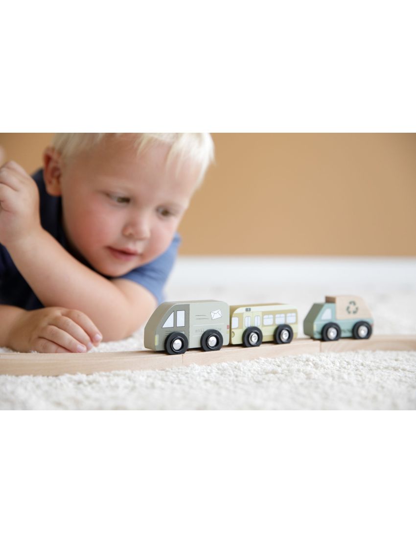 Conjunto de veículos de madeira